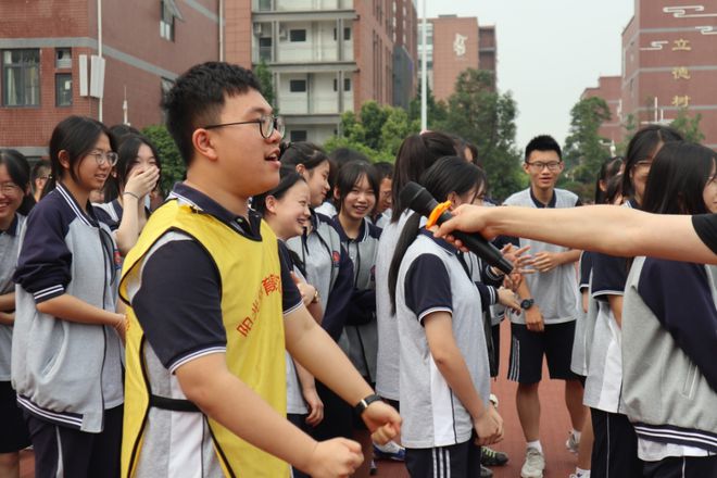包含南京快马上演绝杀,再次扬眉的词条 包含南京快马上演绝杀,再次扬眉的词条