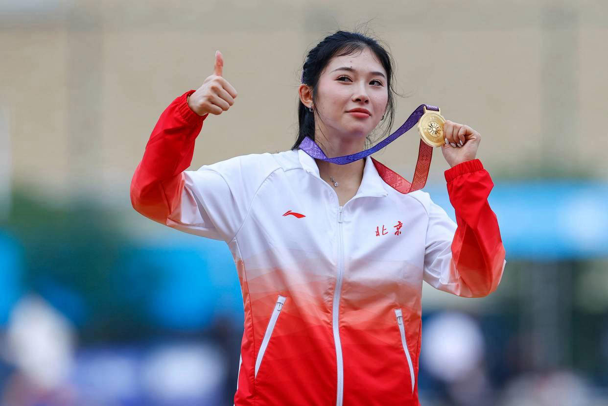 包含日本女子田径选手突破个人极限,望夺金牌的词条 包含日本女子田径选手突破个人极限,望夺金牌的词条