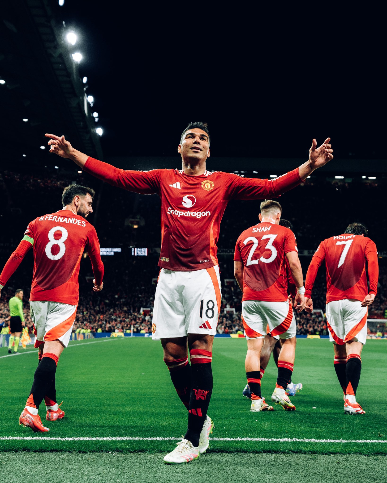 包含威斯汉姆联主场逼平曼联,保持不败的词条 包含威斯汉姆联主场逼平曼联,保持不败的词条