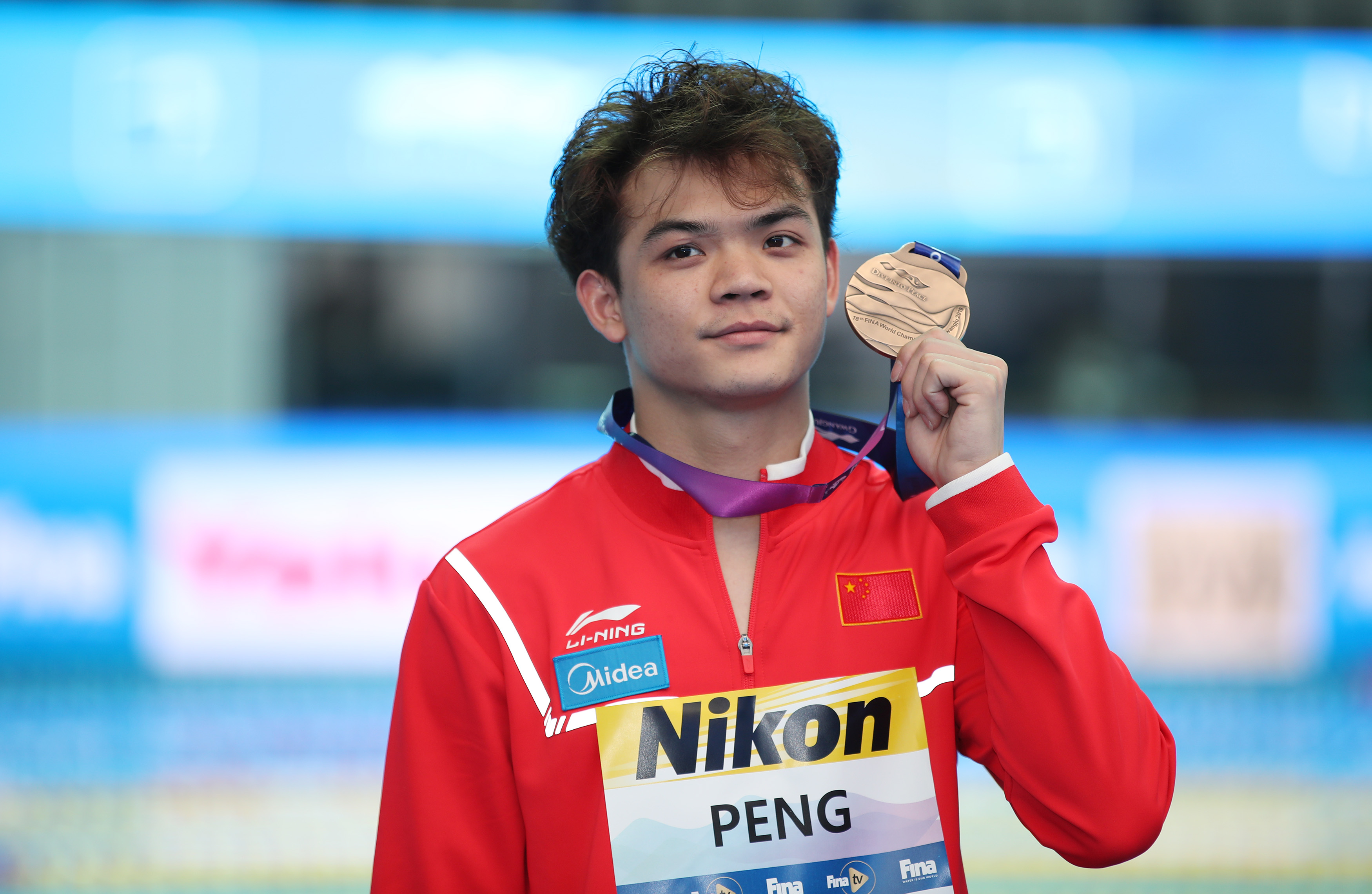 日本跳水选手表现出色,勇夺铜牌! 日本跳水选手表现出色,勇夺铜牌!