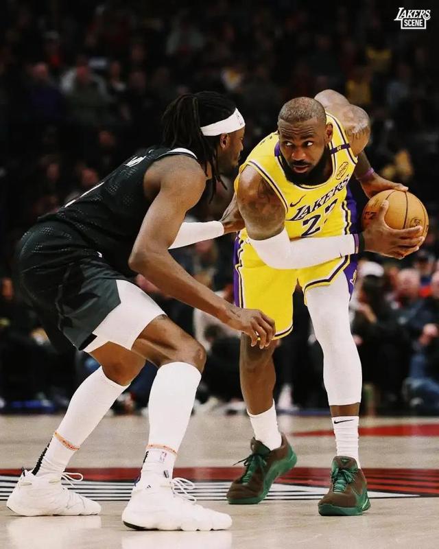 开拓者客场击败湖人迎两连胜