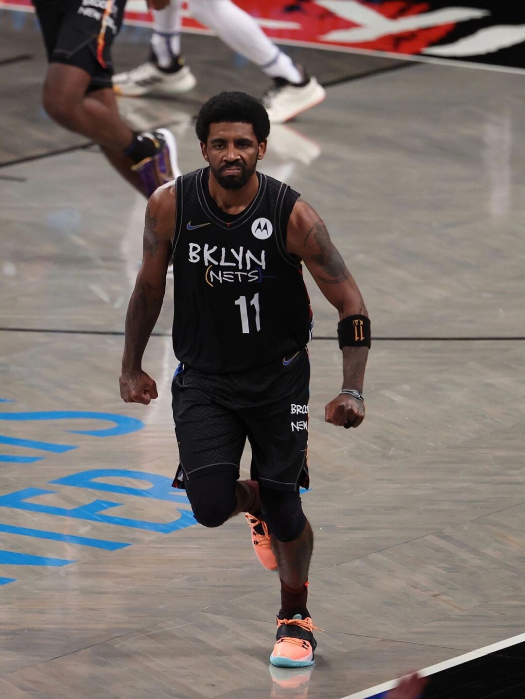 詹姆斯砍下50分逆转篮网 詹姆斯砍下50分逆转篮网