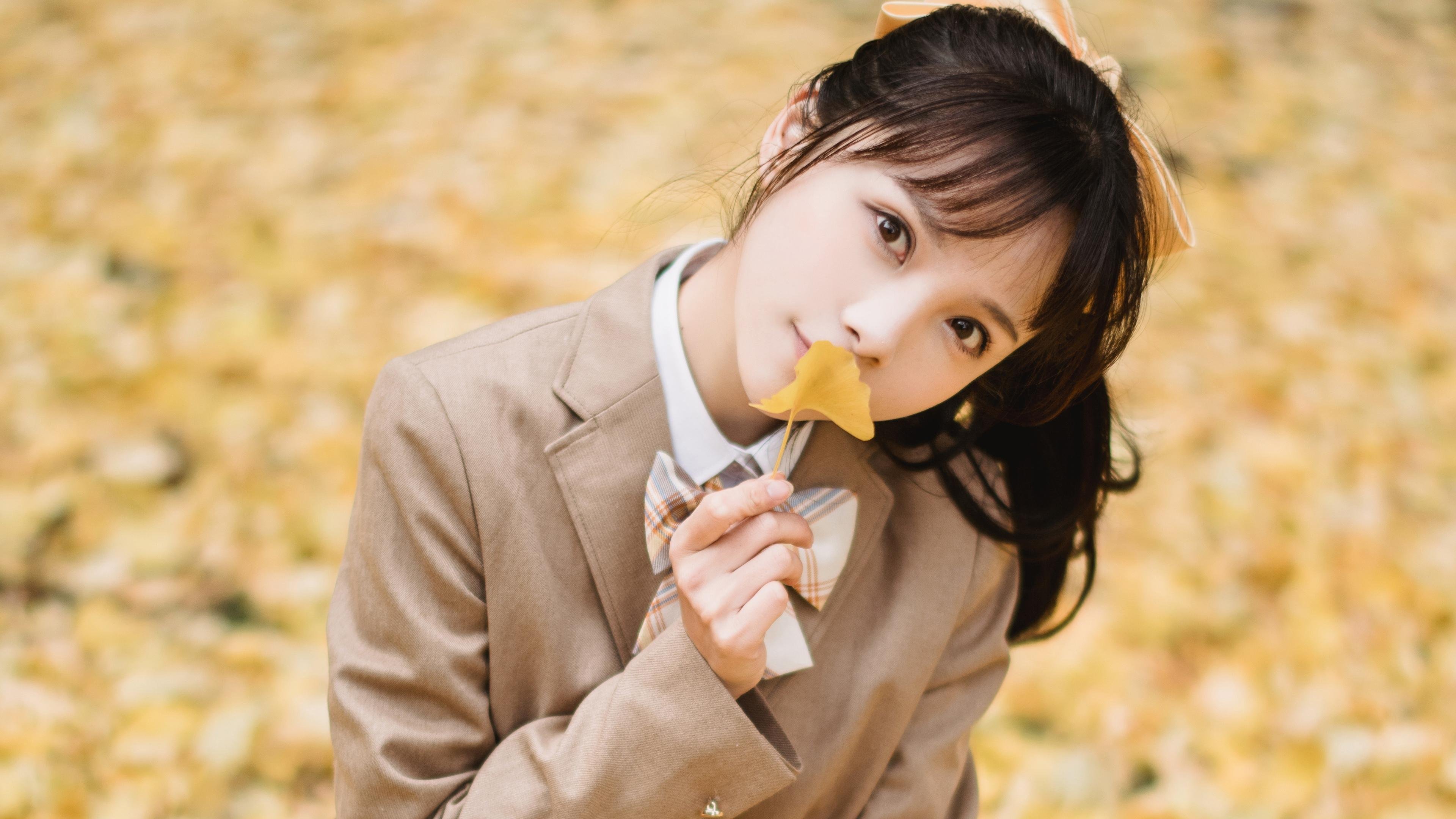 硝烟散去，莱万9分钟5球奇迹再现！这一次，他把数据爆炸留给老东家拜仁