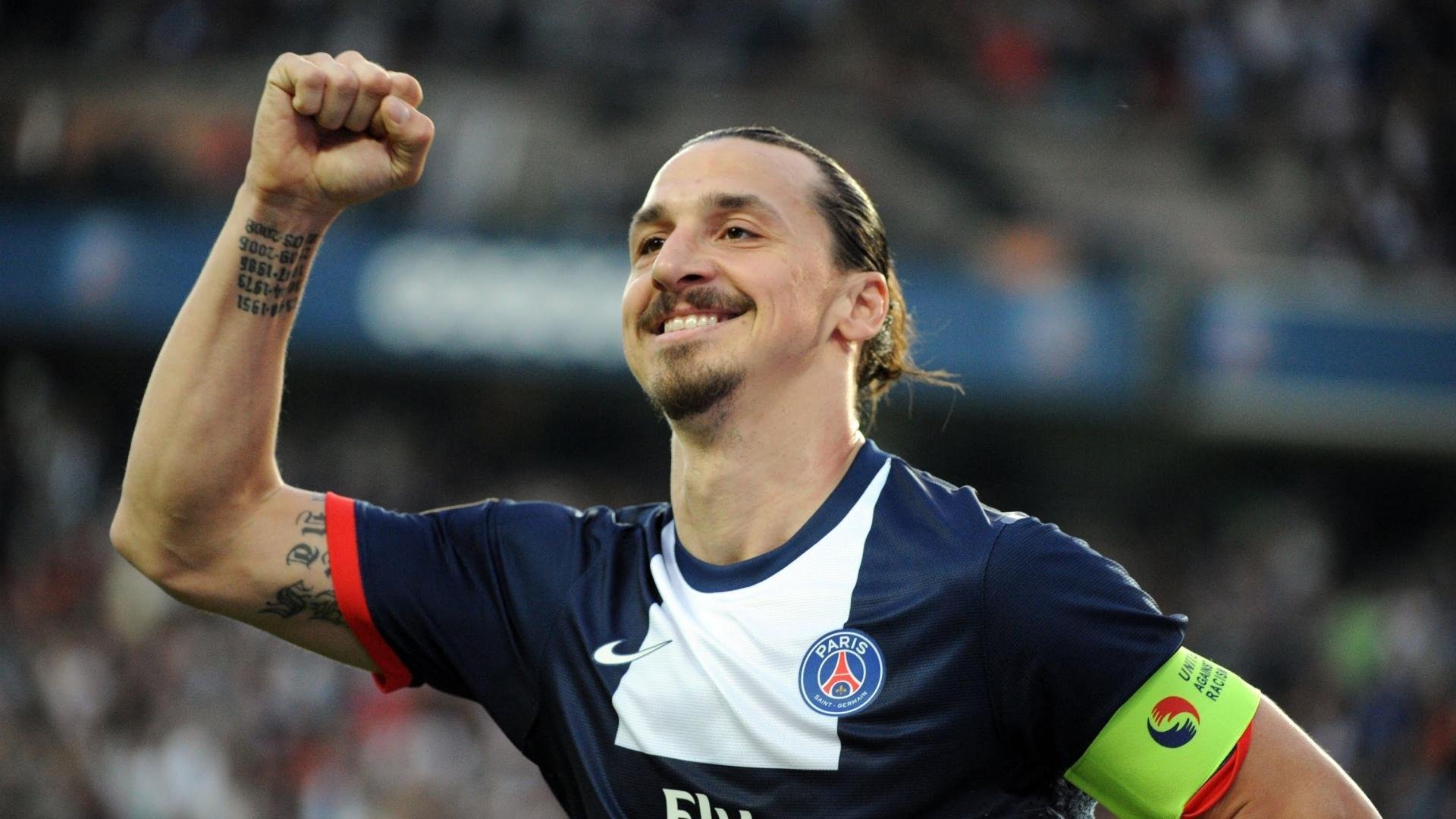 丹麦童话照进现实，连续得分压制里昂，巴尔韦德加冕关键先生